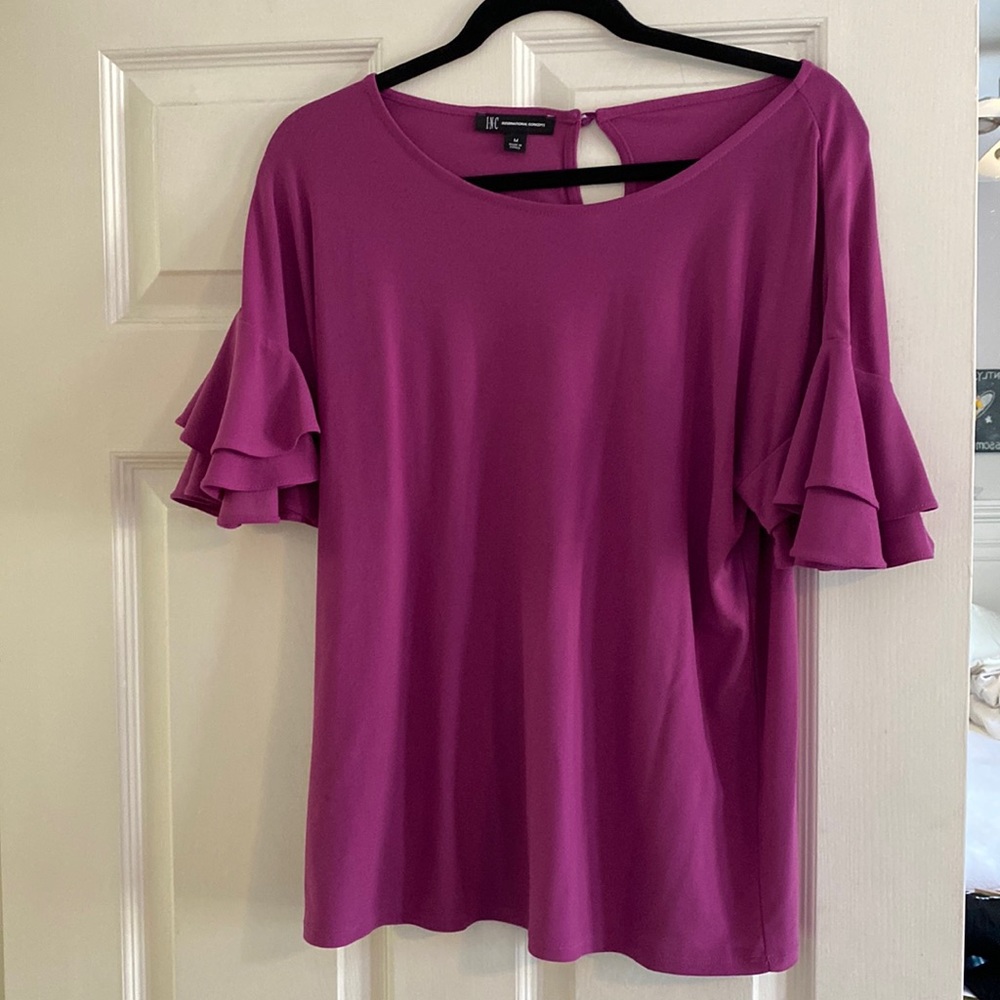 International Concepts Brand, size M.  Gorgeous colour and statement sleeves.